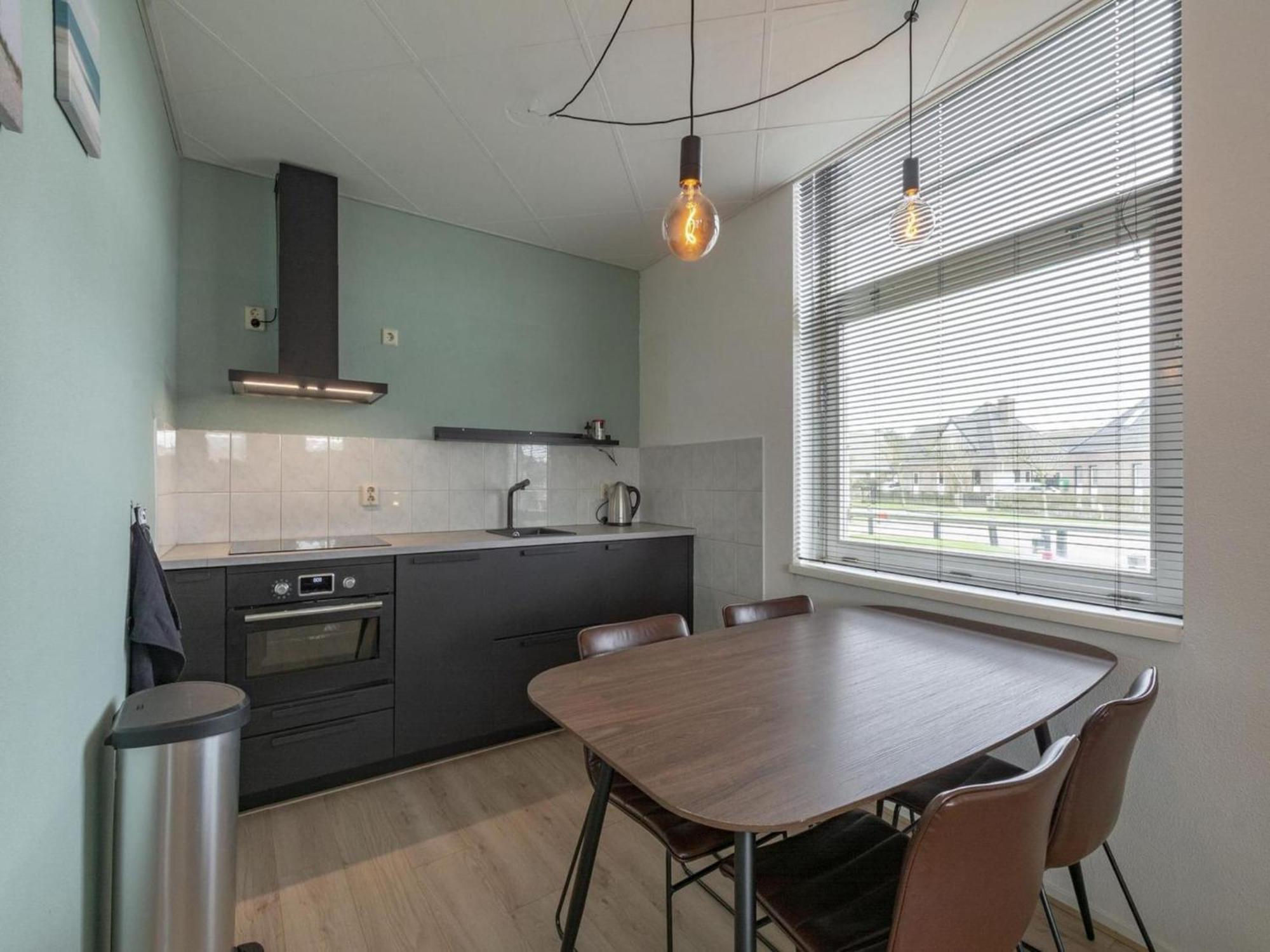 יוליאנאדורפ Beachside Apartment Mystical View מראה חיצוני תמונה